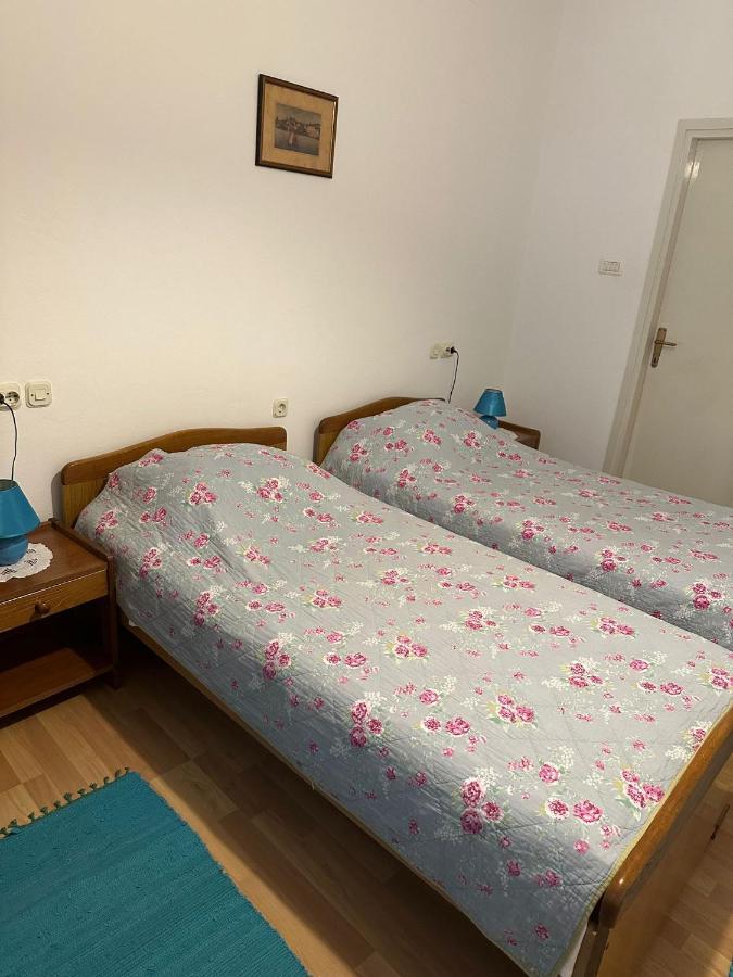 Longa Rooms Σίμπενικ Εξωτερικό φωτογραφία